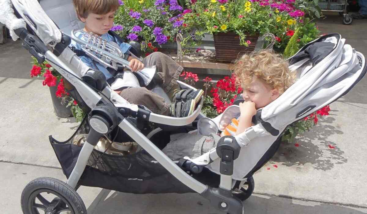 Zoe Travel Stroller